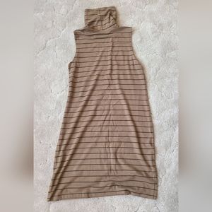 Old Navy Turtleneck Sleeveless Dress